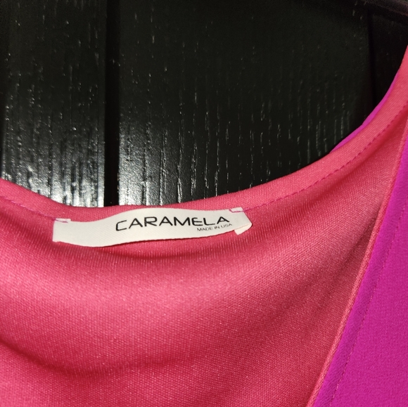 CARMELA dress size MEDIUM. pink. Fuchsia. Flowy - Picture 4 of 4